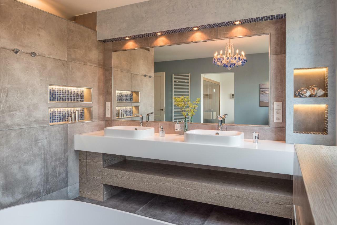 Villa Lotsenhaeuser Ruegen - Luxus Ferienhaus - 3 Schlafzimmer - Sauna - Dachterrasse Mit Boddenblick Breege Eksteriør bilde
